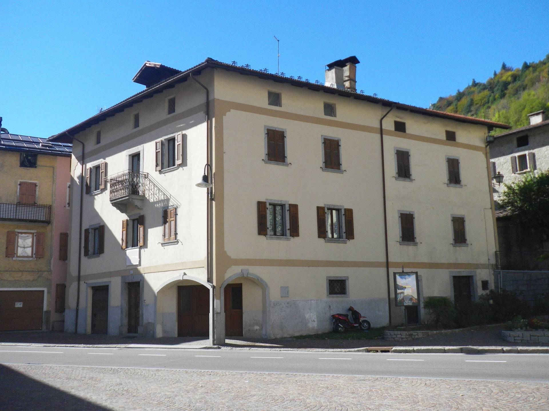  breguzzo vendita quart:  trentino-casa