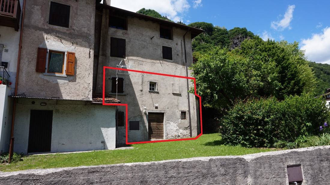  condino vendita quart:  trentino casa