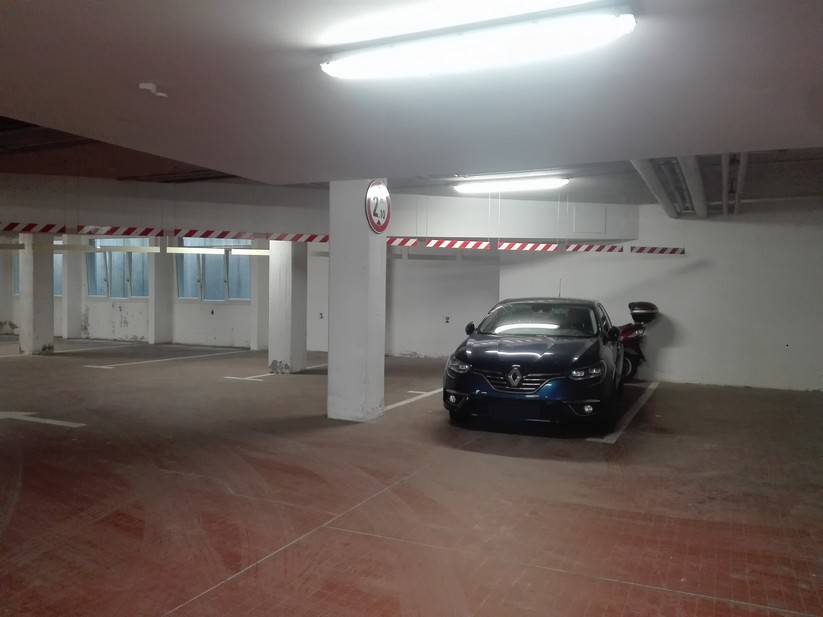 Foto box/garage/posto auto in affitto a Tione di Trento (Trento)