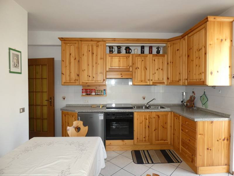 Foto appartamento in vendita a Sella Giudicarie (Trento)