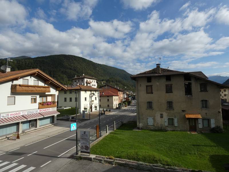 Foto appartamento in vendita a Sella Giudicarie (Trento)