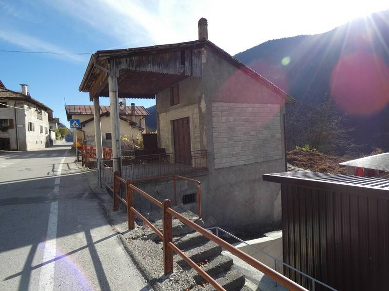 Foto casa indipendente in vendita a Tre Ville (Trento)