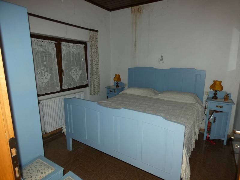 Foto casa indipendente in vendita a Tione di Trento (Trento)