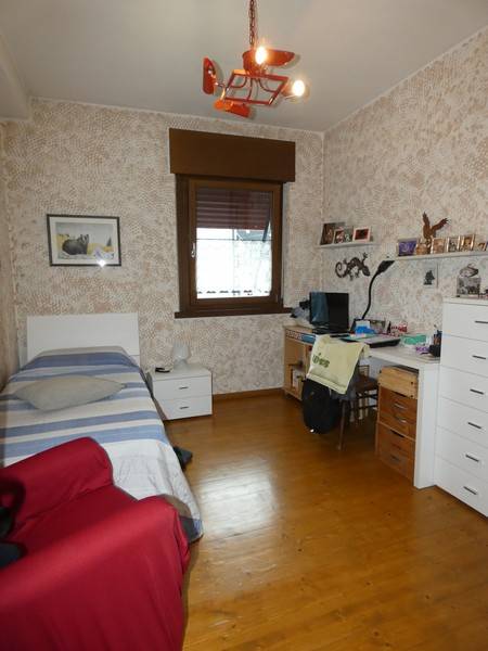 Foto appartamento in vendita a Tione di Trento (Trento)