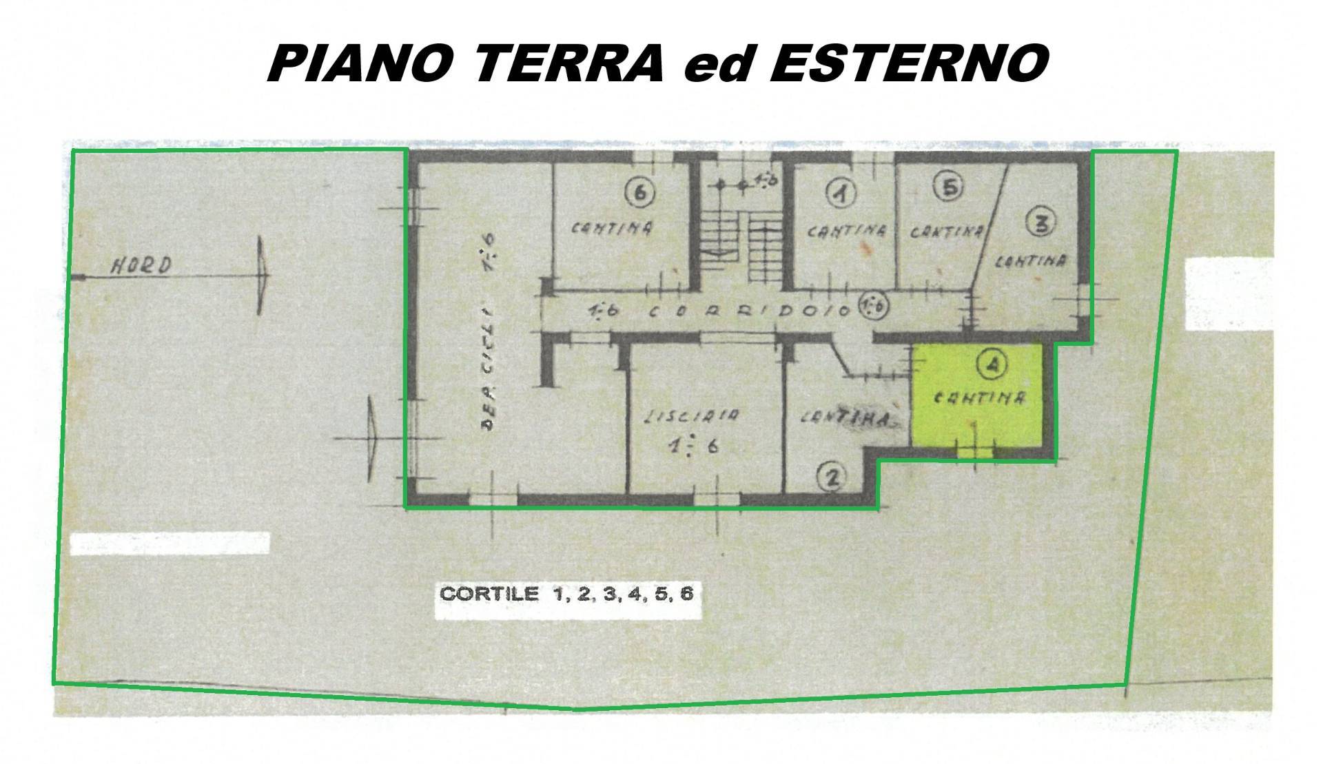 Foto appartamento in vendita a Tione di Trento (Trento)