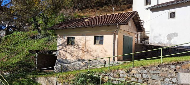 Foto casa indipendente in vendita a Valdaone (Trento)