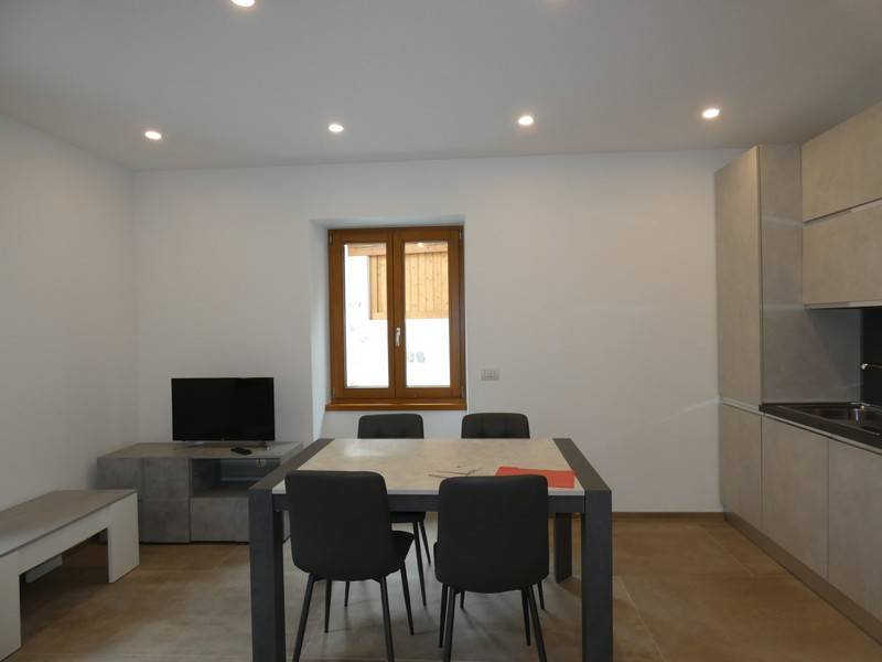 Foto appartamento in affitto a Porte di Rendena (Trento)