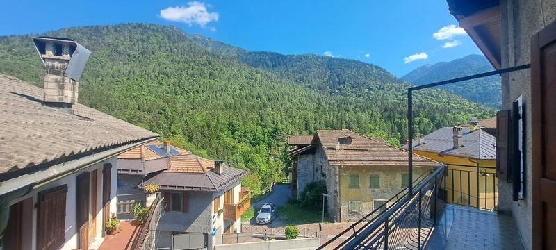 Foto appartamento in vendita a Breguzzo (Trento)