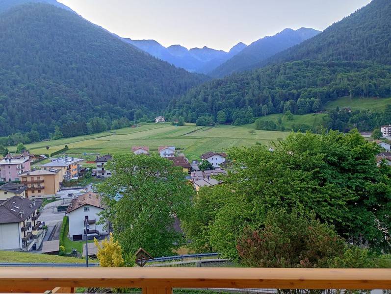 Foto appartamento in vendita a Sella Giudicarie (Trento)