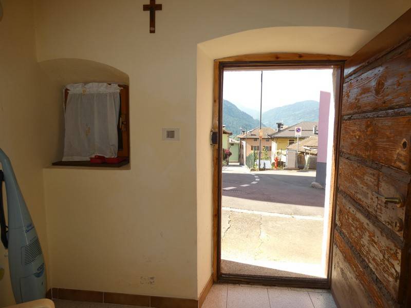Foto appartamento in vendita a Pelugo (Trento)