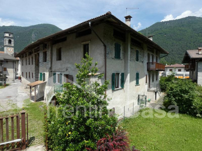 Porzione di casa in vendita a Saone, Tione Di Trento (TN)