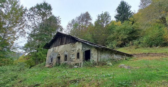 Rustico in vendita a Sella Giudicarie (TN)