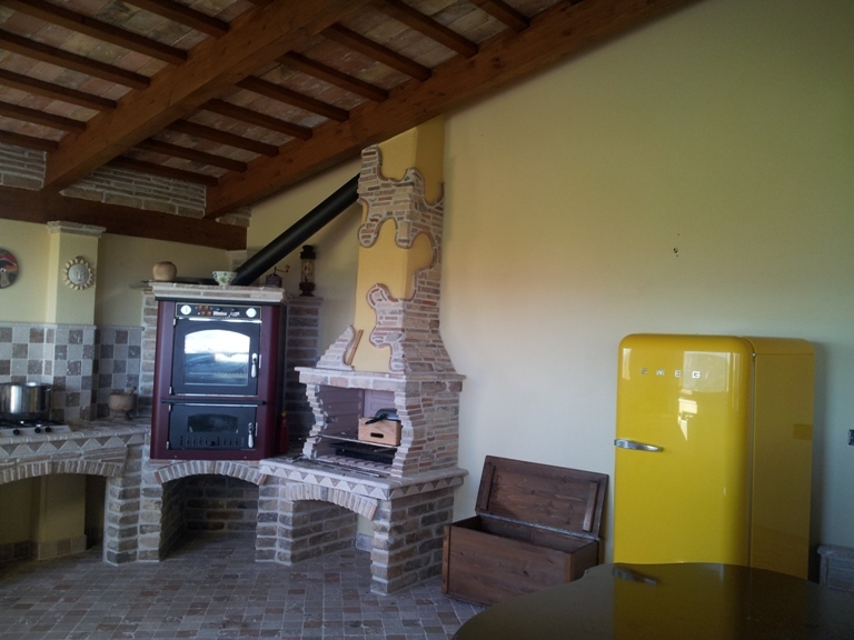 Villa SPOLTORE affitto  Santa Teresa  REALCANTIERI