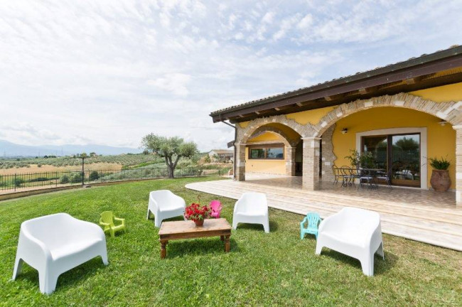 Villa in affitto a Santa Teresa, Spoltore (PE)