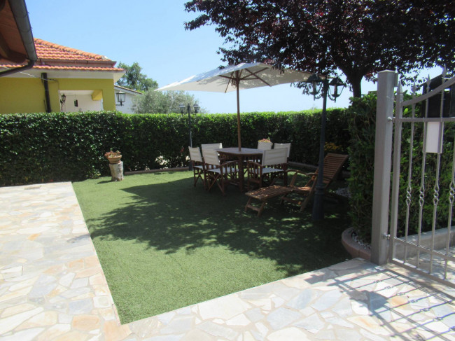 Casa singola in Vendita a Pianella