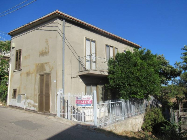 Casa singola in Vendita a Spoltore