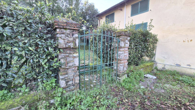 Rustico in Vendita a Camaiore