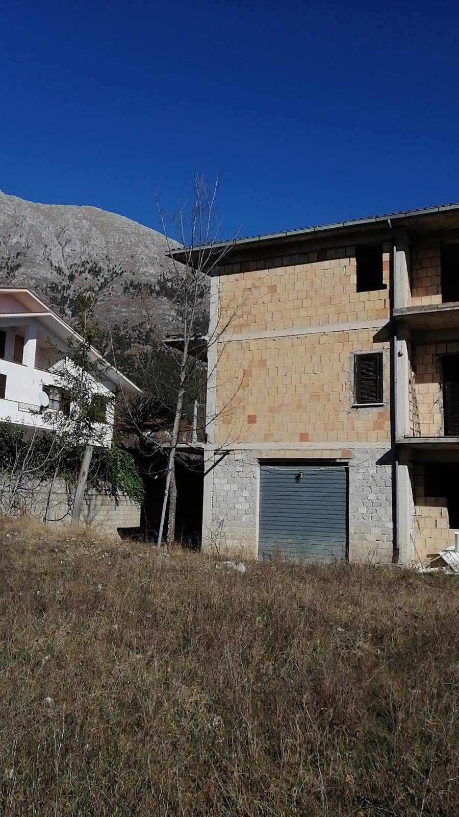 Villa Unifamiliare - Indipendente CELANO vendita    Adriatica Immobiliare Snc