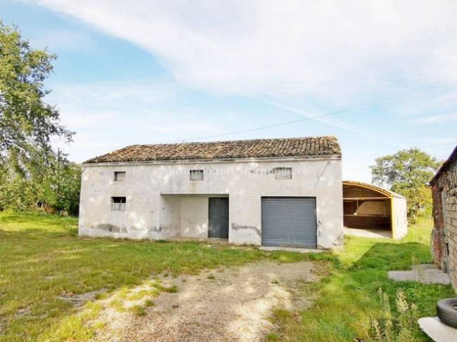 Casa indipendente in vendita a Civitella Casanova (PE)