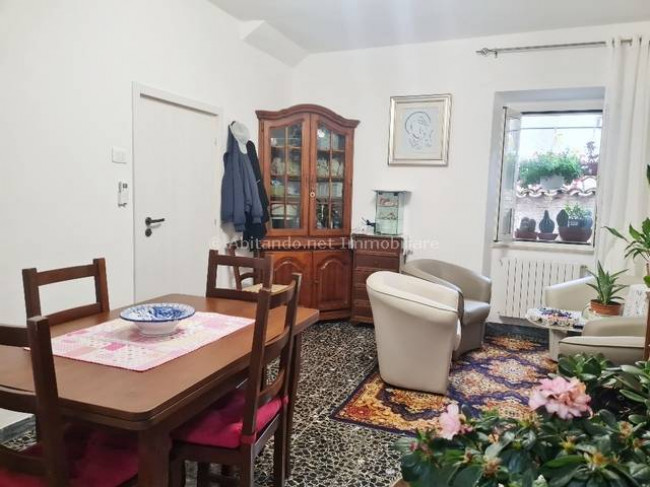 Casa indipendente in vendita a Loreto Aprutino (PE)