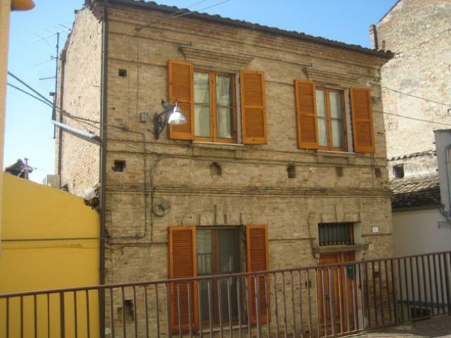 Casa indipendente in vendita a Penne (PE)