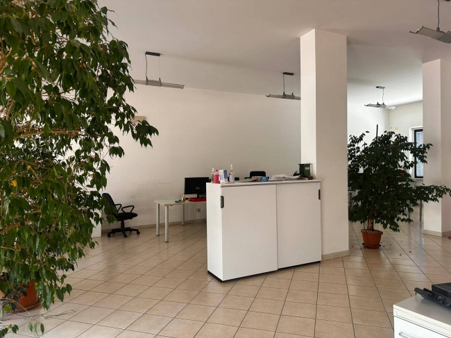 Locale commerciale