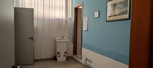 Locale commerciale in vendita a Pescara
