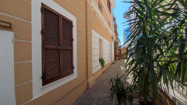 Locale commerciale in vendita a Pescara