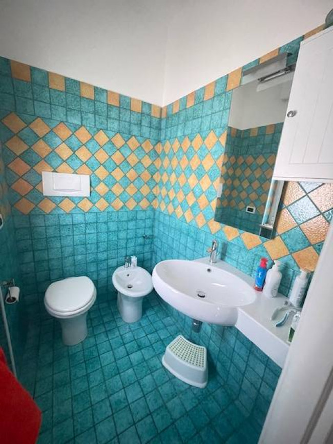 porzione di quadrifamigliare in vendita a Pescara