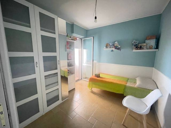 porzione di quadrifamigliare in vendita a Pescara