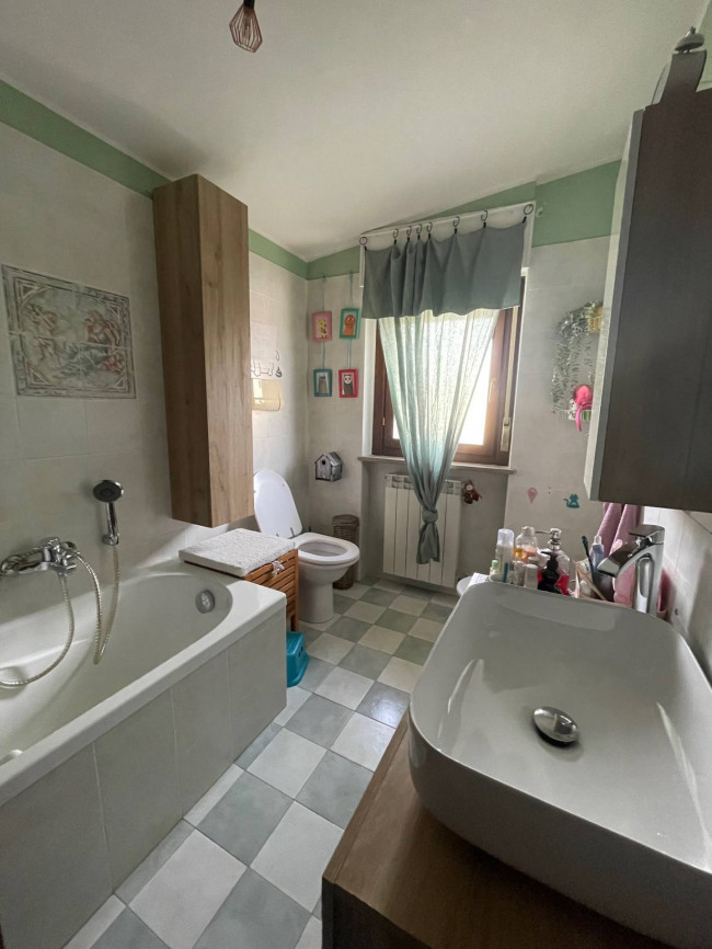 porzione di quadrifamigliare in vendita a Città Sant'Angelo