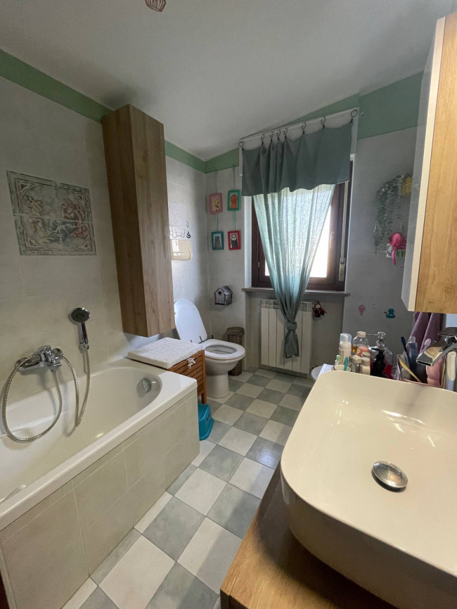 porzione di quadrifamigliare in vendita a Città Sant'Angelo