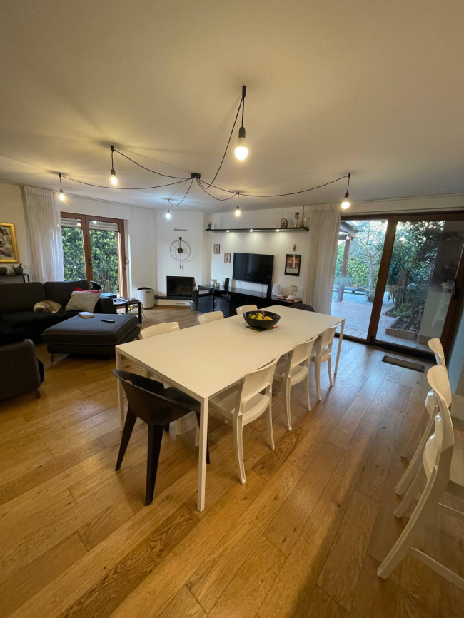 porzione di quadrifamigliare in vendita a Città Sant'Angelo