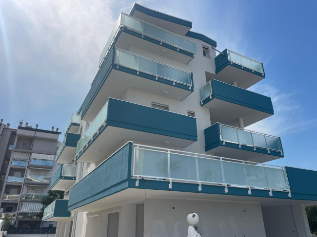 Cantiere a Alba Adriatica