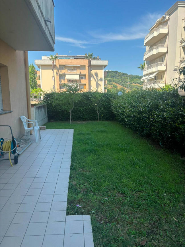Trilocale in affitto a Alba Adriatica
