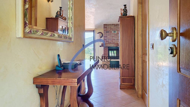 Appartamento in Vendita a San Colombano Certenoli