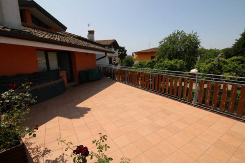 Villa in vendita a Lucinico, Gorizia (GO)