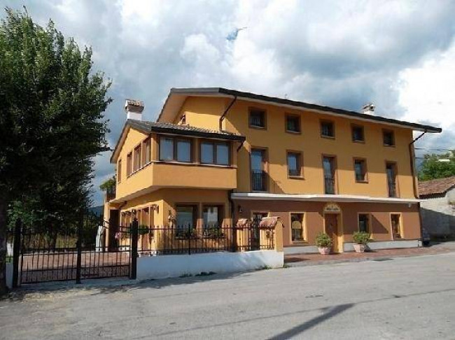 Immobile ricettivo a Dolegna del Collio