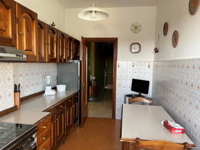 Appartamento in vendita a Imperia