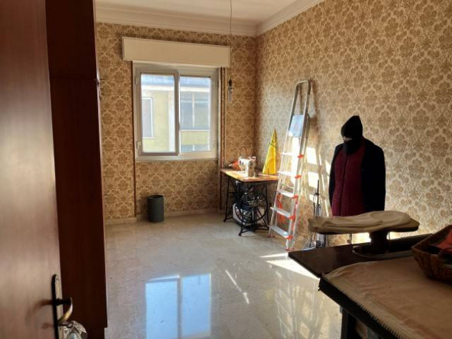 Appartamento in vendita a Imperia