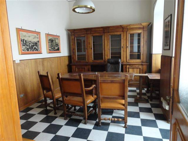 Appartamento in vendita a Imperia