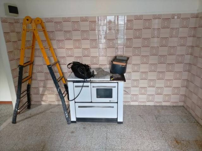 Appartamento in vendita a Imperia