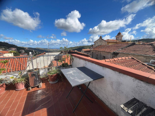 Rustico in vendita a Pietrabruna