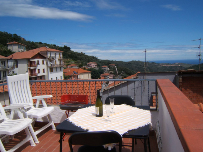 Rustico in vendita a Pietrabruna