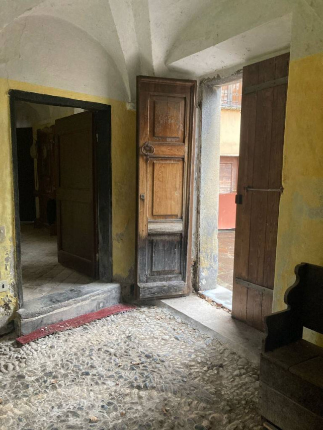 Casa singola in vendita a Rezzo