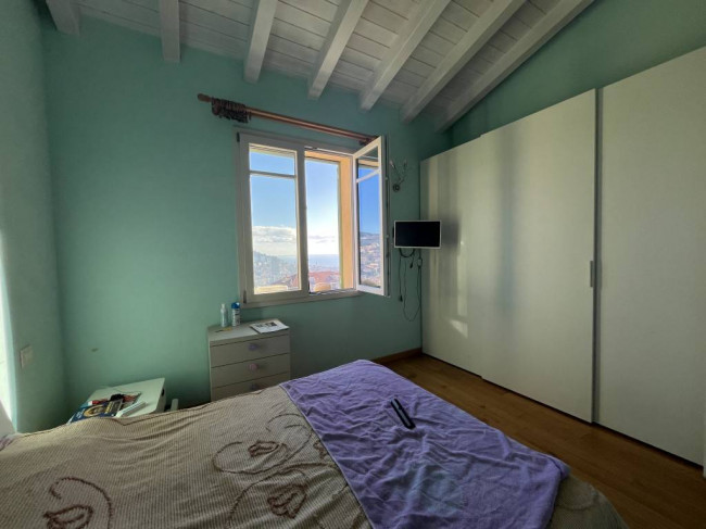 Villette a schiera in vendita a Imperia