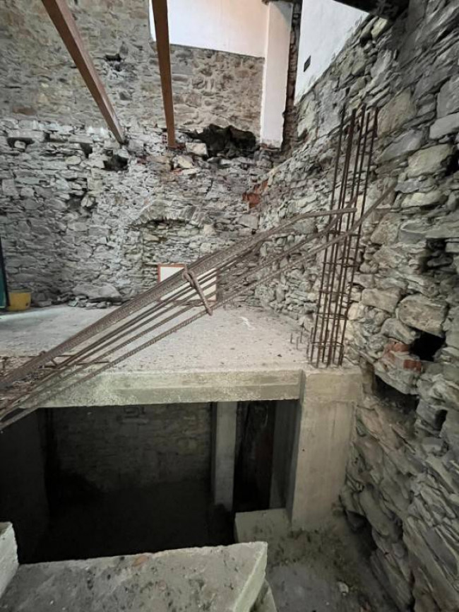 Rustico in vendita a Chiusanico