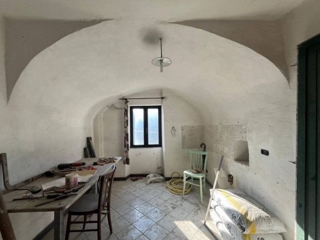 Rustico in vendita a Chiusanico