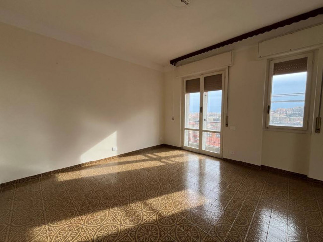 Appartamento in vendita a Imperia