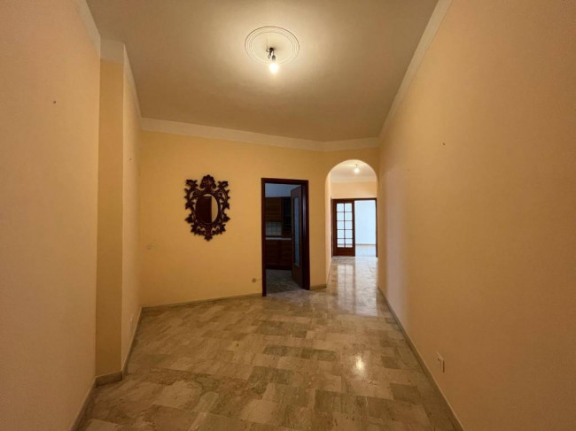 Appartamento in vendita a Imperia